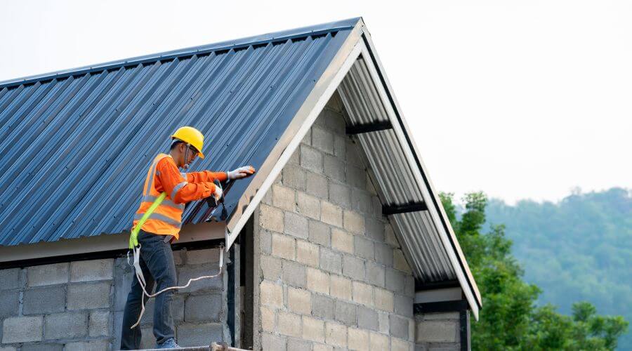 Expert top industrial roofings services in Ricketts, IA